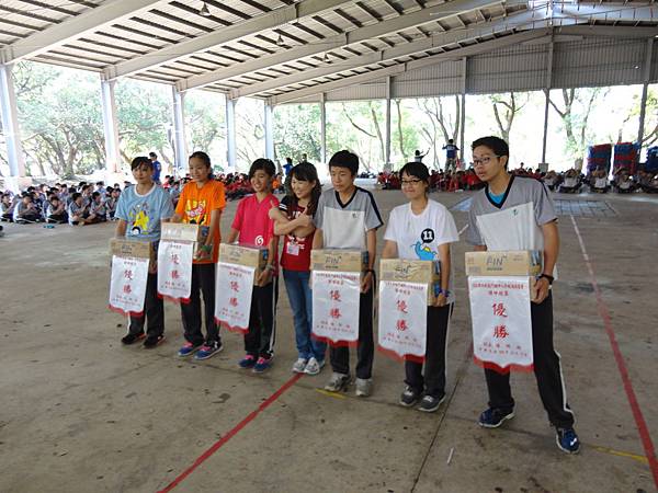 ALBUM 10結業式賦歸 (04).JPG