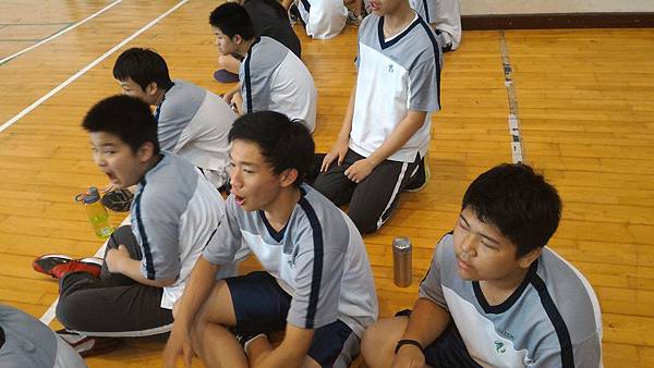 20150515--811籃球比賽雖敗猶榮 (08).jpg 20150515--811籃球比賽雖敗猶榮 (08).jpg