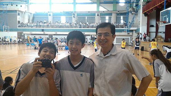 20150515--811籃球比賽雖敗猶榮 (10).jpg 20150515--811籃球比賽雖敗猶榮 (10).jpg
