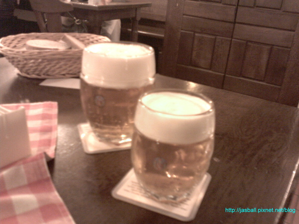 Budweiser Big & Small 1.jpg