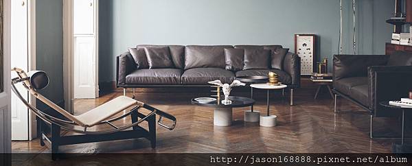 cassina8_gallery01.jpg cassina8_gallery01.jpg