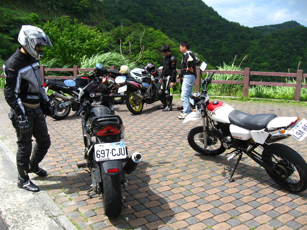 IMG_1566.jpg IMG_1566.jpg