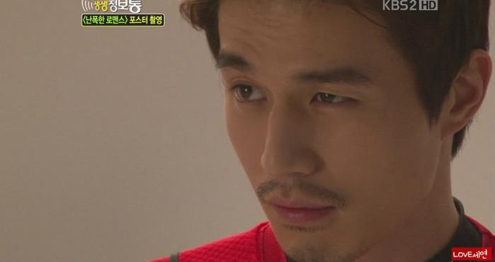 122103.jpg 122103.jpg