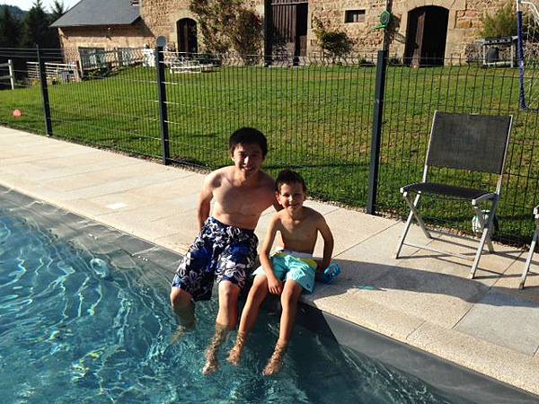 photo (2).JPG photo (2).JPG