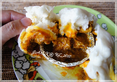 咖哩包子 咖哩包子