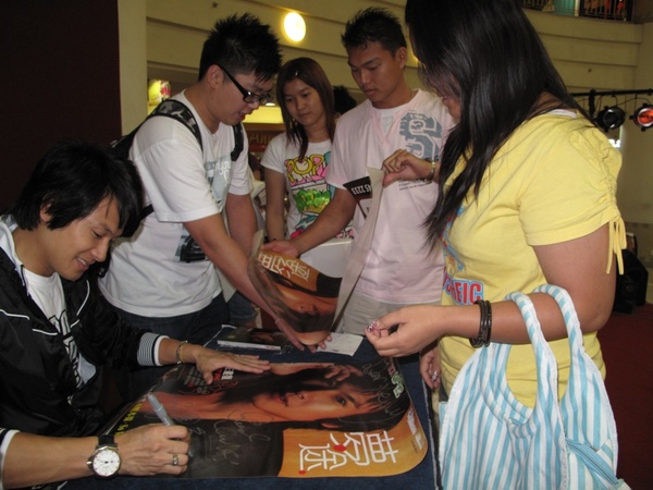 IMG_1697.JPG IMG_1697.JPG