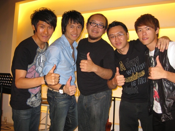 IMG_8933.JPG IMG_8933.JPG