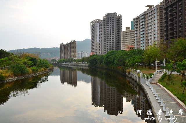 高雄美術館D7 197.JPG 高雄美術館D7 197.JPG