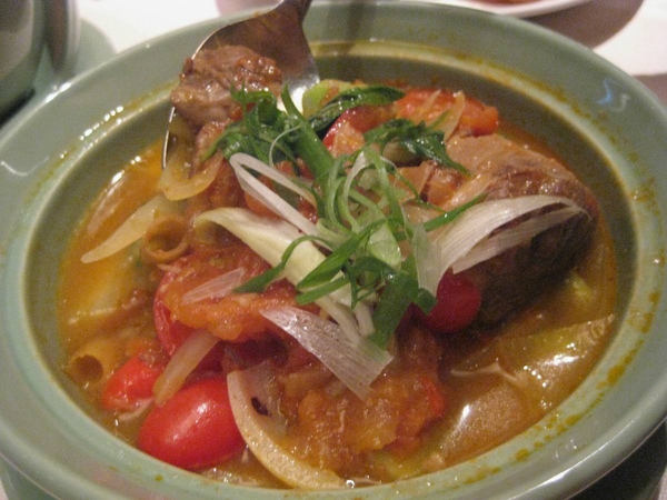 SUKHOTHAI-牛腩煲 SUKHOTHAI-牛腩煲