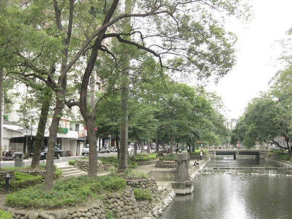 護城河-景色優美 護城河-景色優美