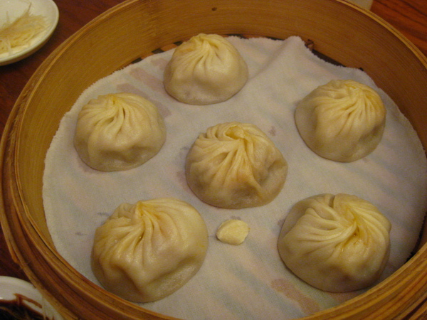 鼎泰豐-蟹黃小籠包 鼎泰豐-蟹黃小籠包