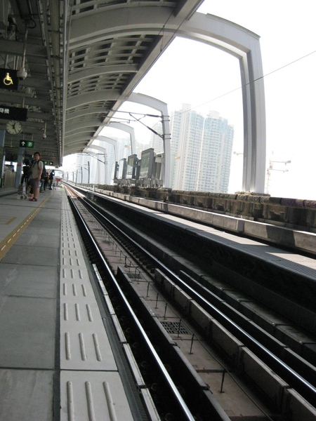 港鐵站 港鐵站