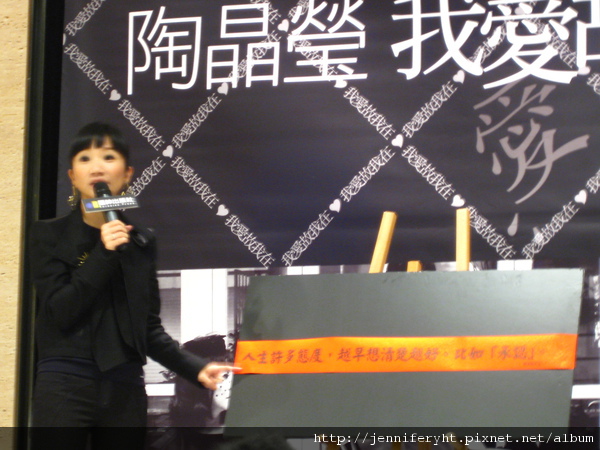 小禮物1:人生許多態度,越早想清楚越好,比如「承認」。 小禮物1:人生許多態度,越早想清楚越好,比如「承認」。