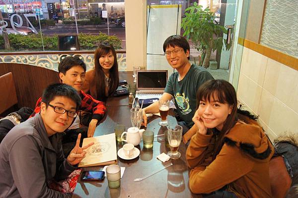 連討論氣氛都這麼溫馨 :D 連討論氣氛都這麼溫馨 :D