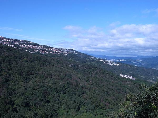 R0033036.JPG R0033036.JPG