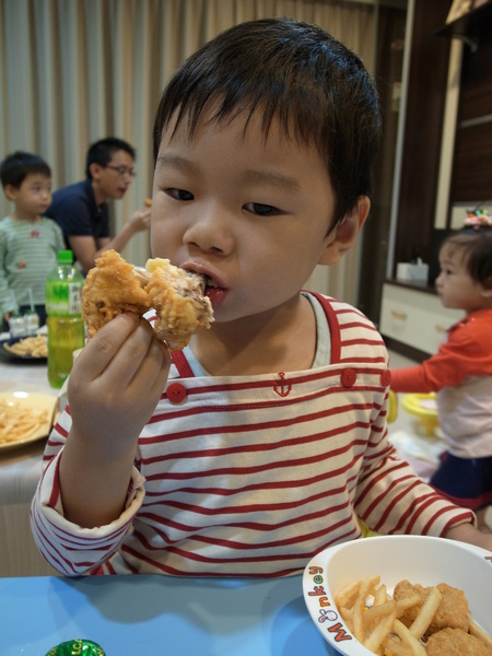 R0012905.JPG R0012905.JPG