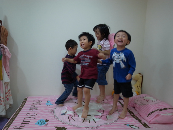R0012879.JPG R0012879.JPG
