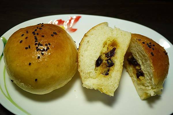 葡萄奶酥餐包 葡萄奶酥餐包