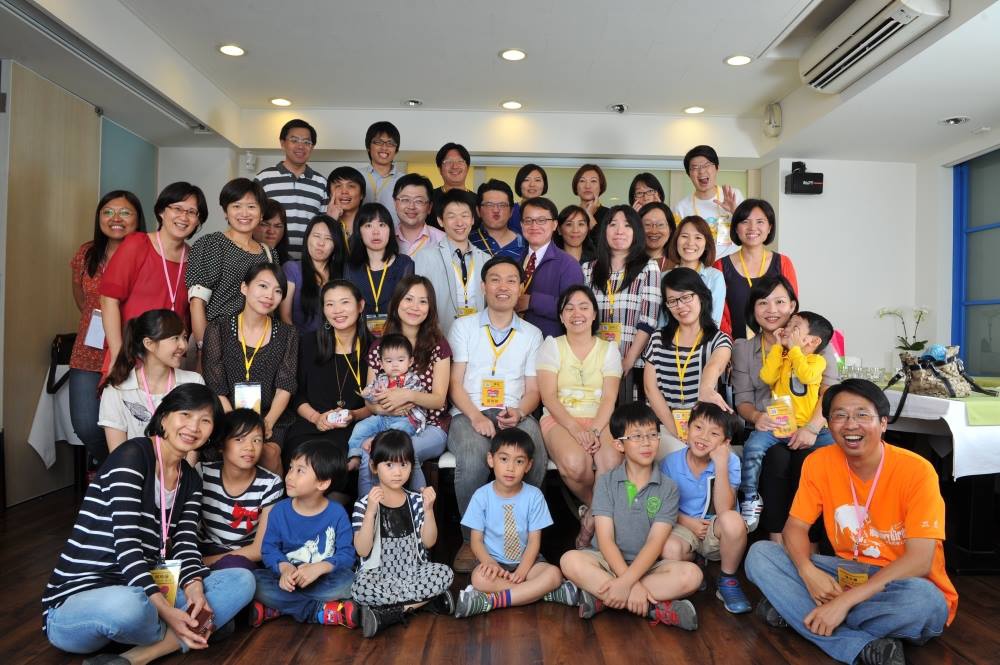 1978477_1390073107937550_1305684810_o