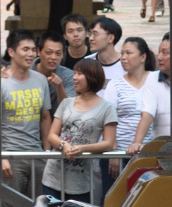趴妹二人組放大~~ 趴妹二人組放大~~