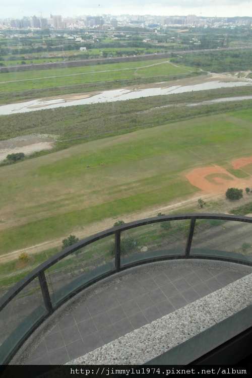 [竹北] 春福建設「大觀無極」 2011-06-10 028.jpg