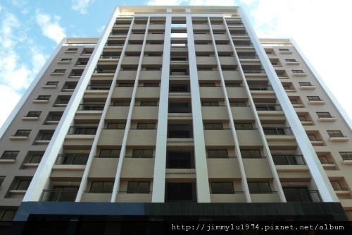 [竹北] 富米建設「九龍世第2」2011-06-14 01.jpg