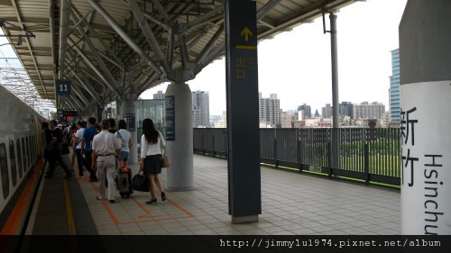 [竹北] 竹北高鐵特區(輕軌六家站)2011-06-22 011.jpg