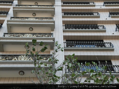 [竹北] 源璟建設「臻之御」2011-09-23 003.jpg
