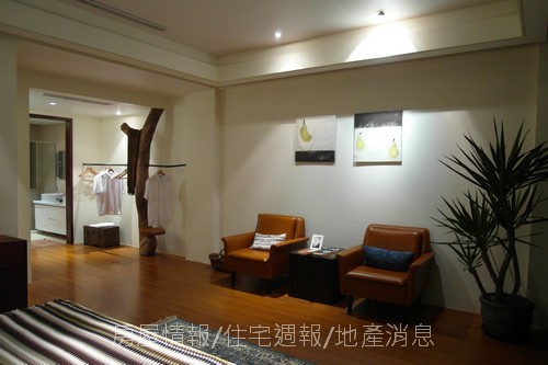 旭嘉聯合科技「在欉紅」32樣品屋.JPG