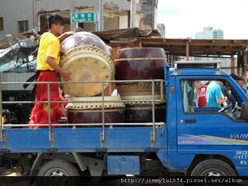 [新竹] 世博台灣館上樑典禮 2011-11-01 049.jpg