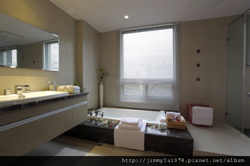 [新竹] 雄基建設「品墅」B13實品屋2011-12-11 022.jpg