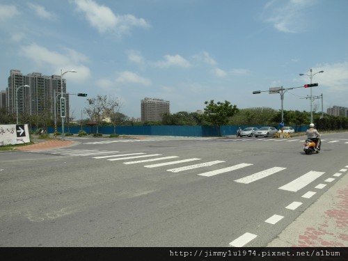 [竹北] 興隆路水岸建築群踏查(中華路起至高鐵東站)2012-04-13 027