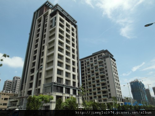 [竹北] 興隆路水岸建築群踏查(中華路起至高鐵東站)2012-04-13 039