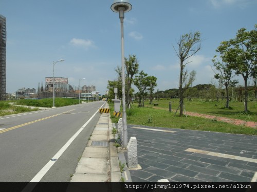 [竹北] 興隆路水岸建築群踏查(中華路起至高鐵東站)2012-04-13 071
