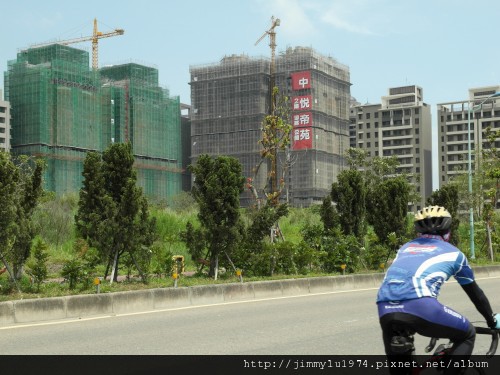 [竹北] 興隆路水岸建築群踏查(中華路起至高鐵東站)2012-04-13 088