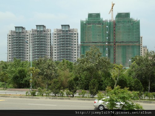 [竹北] 興隆路水岸建築群踏查(中華路起至高鐵東站)2012-04-13 097
