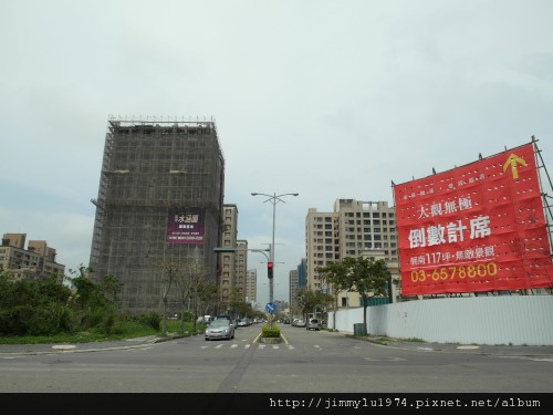 [竹北] 興隆路水岸建築群踏查(中華路起至高鐵東站)2012-04-13 147