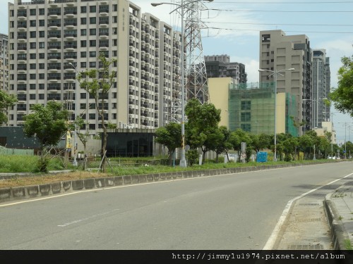 [竹北] 興隆路水岸建築群踏查(中華路起至高鐵東站)2012-04-13 167