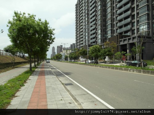 [竹北] 興隆路水岸建築群踏查(中華路起至高鐵東站)2012-04-13 189