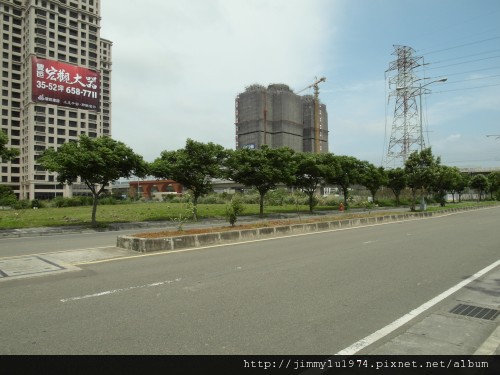 [竹北] 興隆路水岸建築群踏查(中華路起至高鐵東站)2012-04-13 193