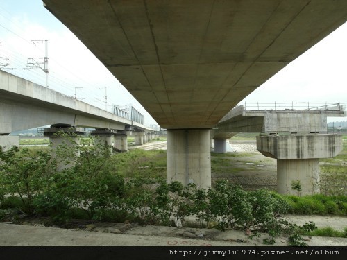 [竹北] 興隆路水岸建築群踏查(中華路起至高鐵東站)2012-04-13 204