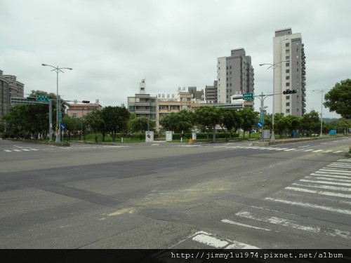 [竹北] 興隆路水岸建築群踏查(中華路起至高鐵東站)2012-04-13 219