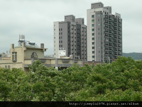 [竹北] 興隆路水岸建築群踏查(中華路起至高鐵東站)2012-04-13 232