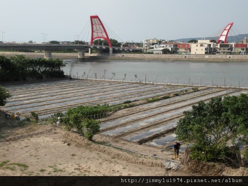 [竹北] 美食,沙灘,魚塭,古道=竹北好美 2012-05-23 003