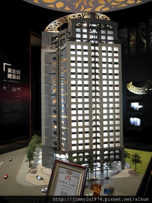 [新竹] 星碩建設「星河麗」2012-07-03 003