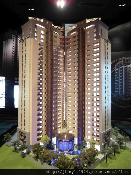 [新竹] 星碩建設「星河麗」2012-07-03 004