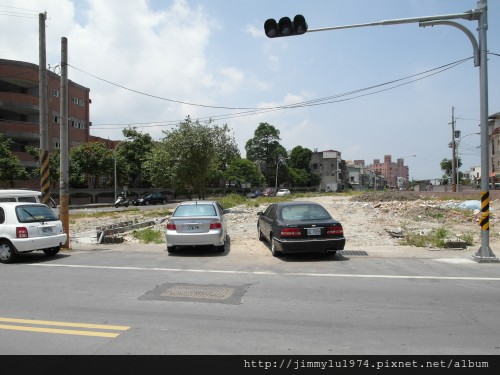 [頭份] 山豐建設「遠見」2012-07-11 006 中興路闢建中即將通車