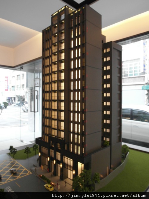 [新竹] 樸實建設「理性＆感性」(理性與感性)2012-07-25 003