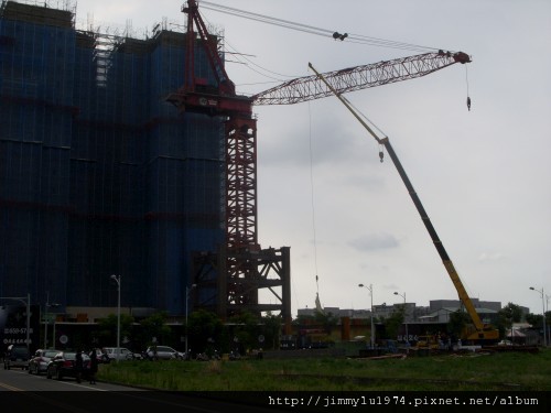 [竹北] 德鑫建設「A+7」工地吊塔2012-06-20 004