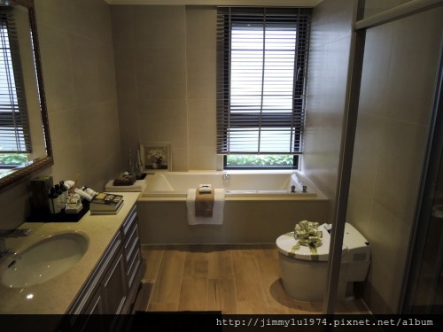 [竹北] 中悦機構‧中麓建設「中悦皇苑」2012-10-27 029